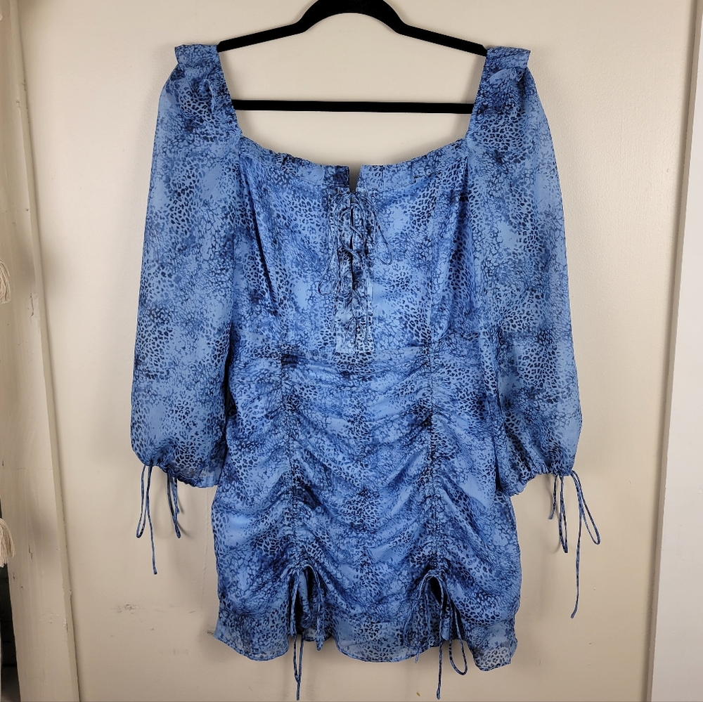 Lioness Feng Shui Print Lace Front Cinched Long Sleeve Blue Mini Dress - Picture 7 of 16